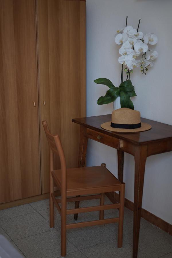 Hotel Villa Paolina Pietra Ligure Esterno foto