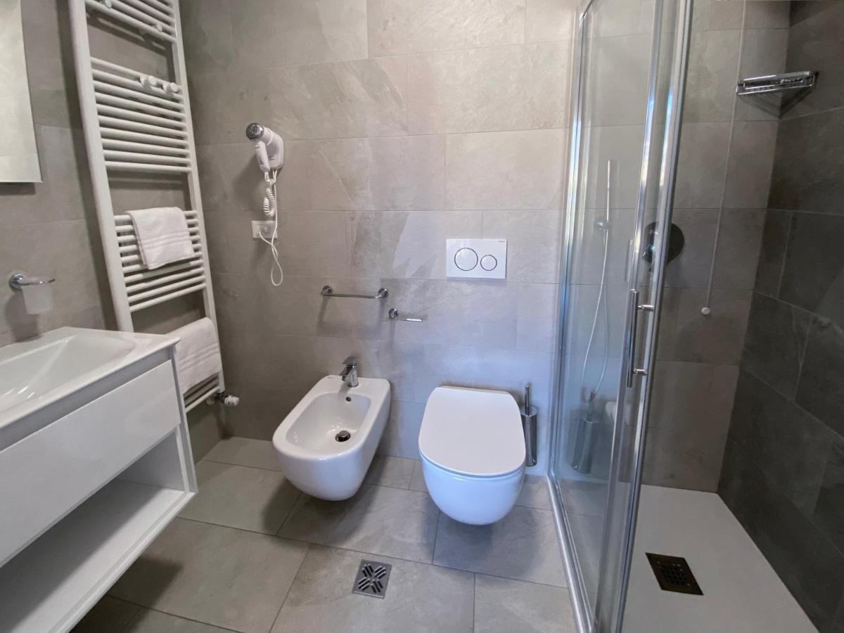 Hotel Villa Paolina Pietra Ligure Esterno foto