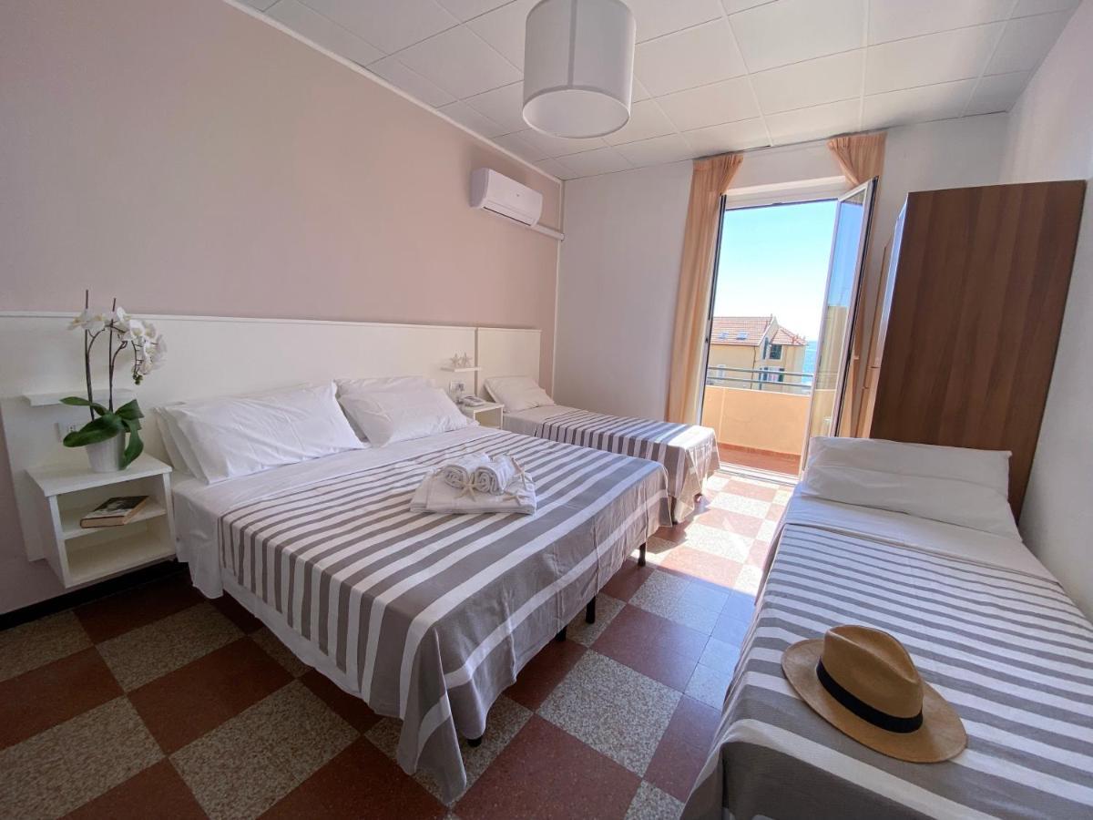 Hotel Villa Paolina Pietra Ligure Esterno foto