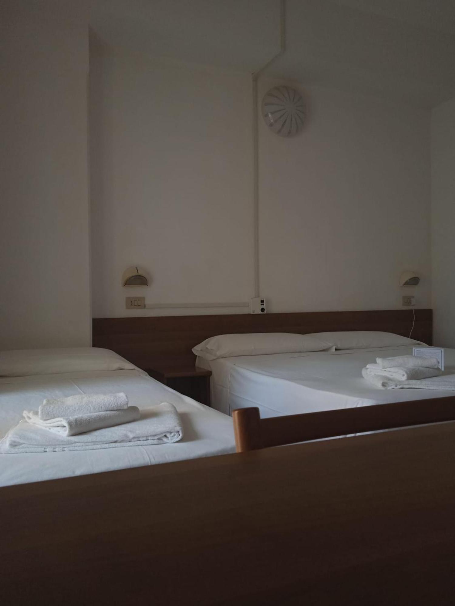 Hotel Villa Paolina Pietra Ligure Esterno foto