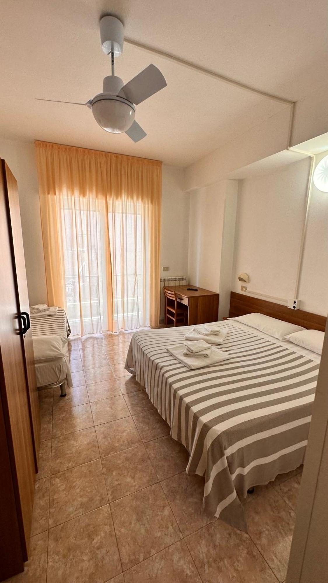 Hotel Villa Paolina Pietra Ligure Esterno foto