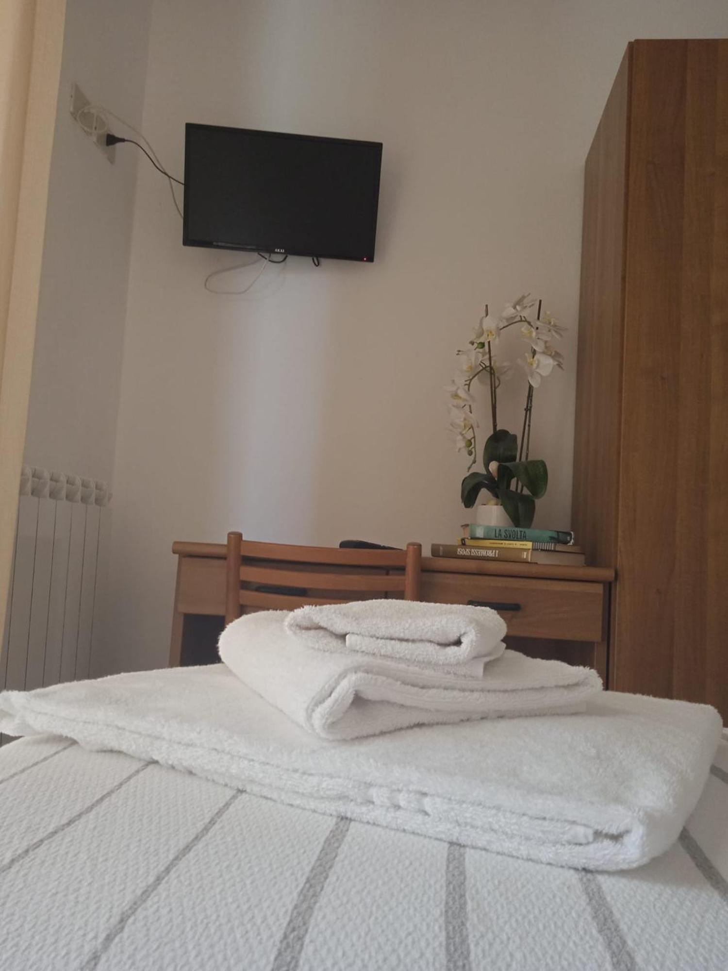 Hotel Villa Paolina Pietra Ligure Esterno foto