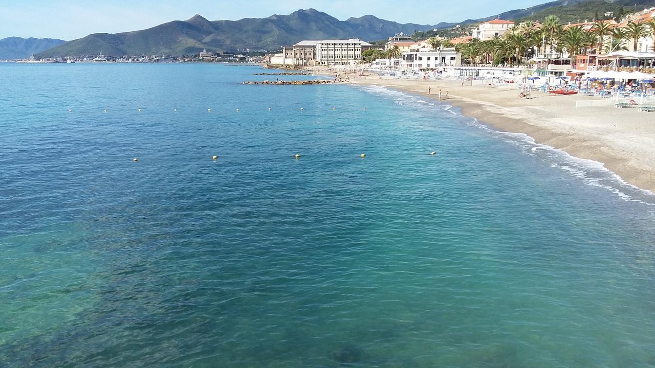 Hotel Villa Paolina Pietra Ligure Esterno foto